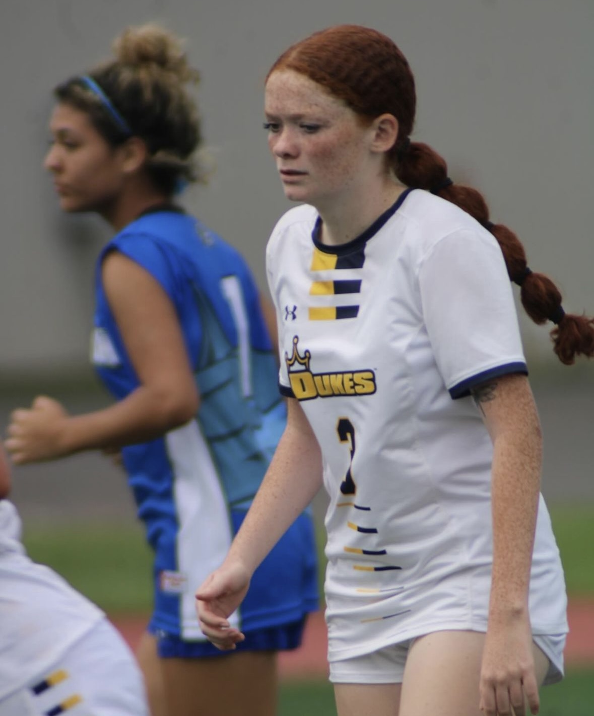 Dukes down Bulldogs